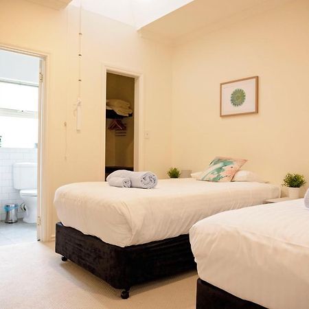Albany Beachside Accommodation Экстерьер фото