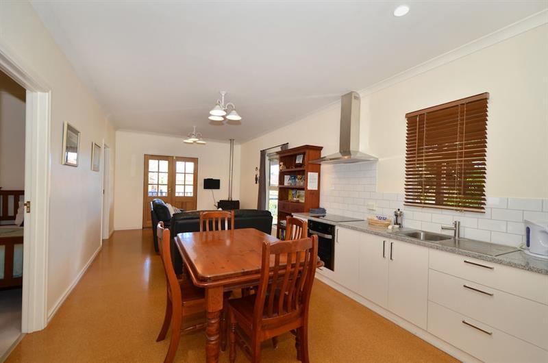 Albany Beachside Accommodation Экстерьер фото